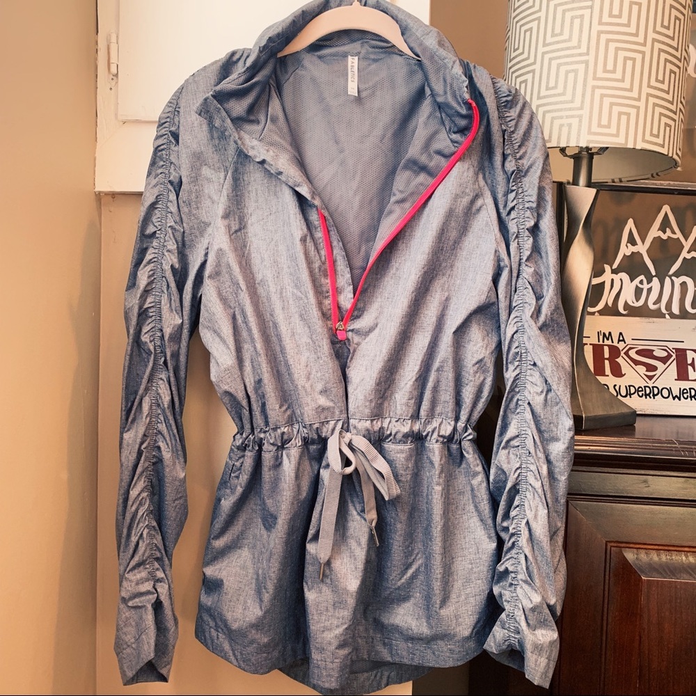 Wind breaker jacket